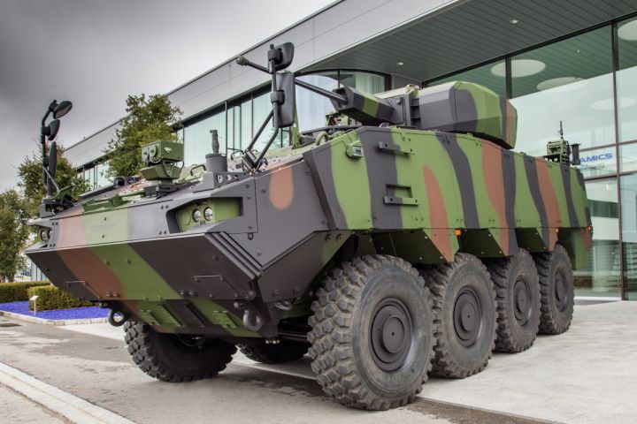 romanian piranha 5 8x8 armoured personnel carrier