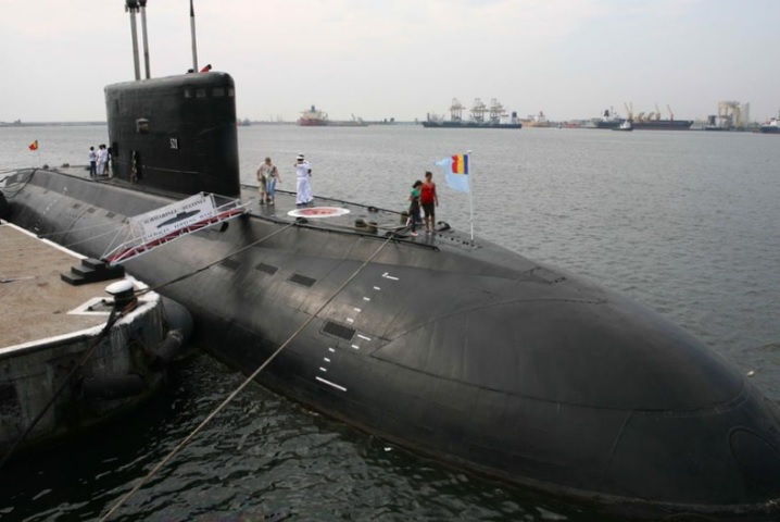 Romanian Kilo-class Delfinul submarine